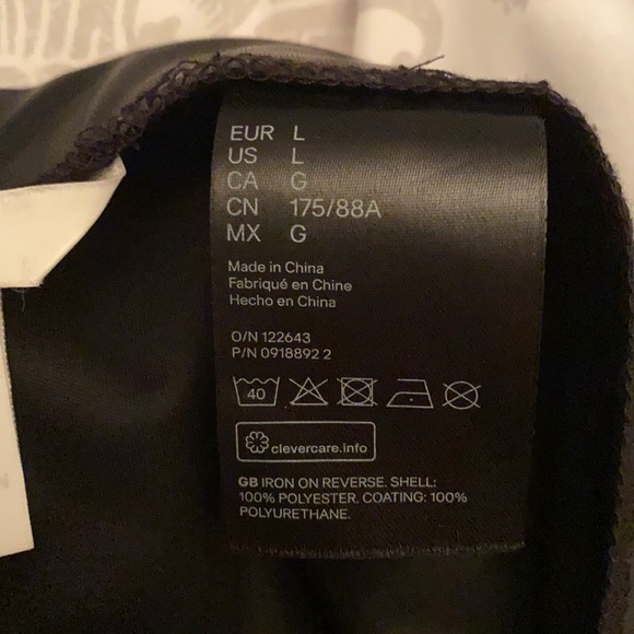H&M faux leather high waist leggings - Picture 5 of 8